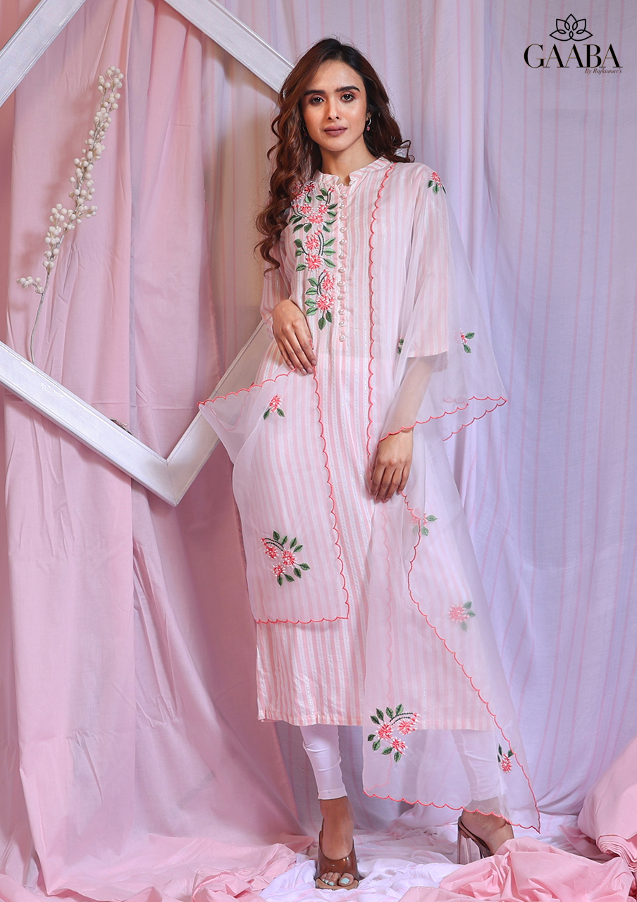 White Pink Dupatta Kurtas Sets - Buy White Pink Dupatta Kurtas Sets online  in India